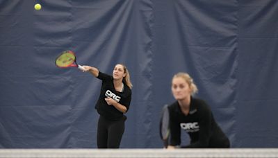 Canada's Dabrowski and partner Routliffe advance in Wimbledon's doubles tournament