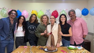 Festejan cumpleaños de la actriz Luz María Jerez