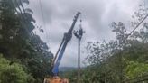 嘉義山區道路中斷2103戶未復電 台電隨道路搶通進場搶修