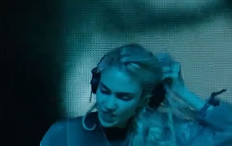 Grimes Freaks Out During Rough Coachella Set, Blames Technical Problems