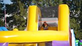 Un niño de 2 años de Arizona murió por una ráfaga de viento en un castillo inflable