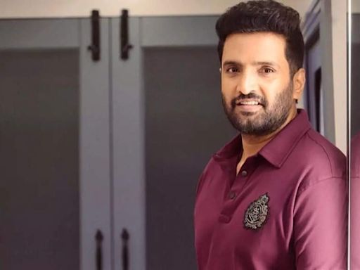 Santhanam and Surbhi starrer ‘DD Returns' set for world television premiere - Times of India