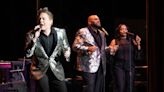 Ruben Studdard, Clay Aiken bring pitch-perfect voices, boy band moves to Newark, Ohio