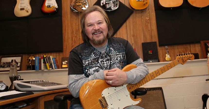 Travis Tritt at 60: Happy, healthy and scaling back touring