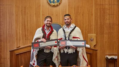 B.C. pair given London’s Key to City in historic UK ceremony