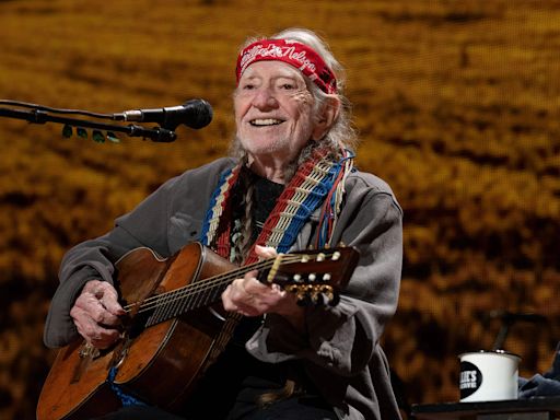 Willie Nelson Wants to Get Your Kitchen High With New Cannabis Cookbook