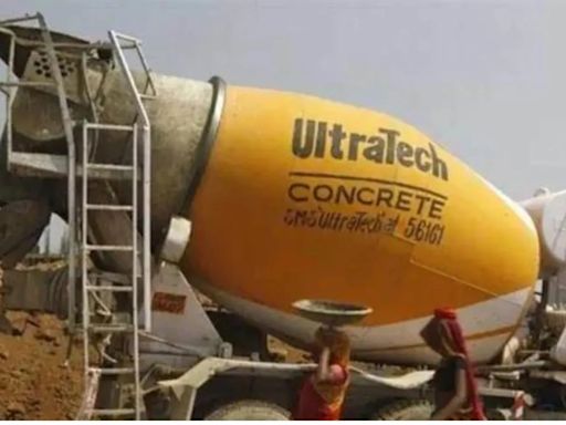 Birlas-owned UltraTech buys 23% in India Cements, triggers speculation of takeover