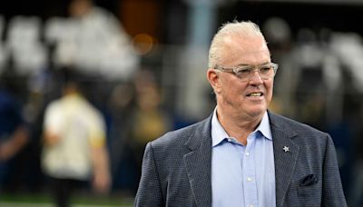 Cowboys VP Stephen Jones 'holding money back' to re-sign big-ticket stars