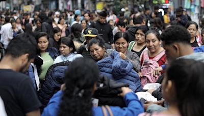 Calles abarrotadas: Centro de Lima lució lleno previo a celebrarse el Día del Padre