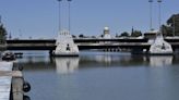 El Puente de las Delicias, el legado en Sevilla de Javier Manterola