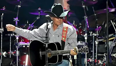 George Strait sets new US concert attendance record