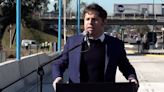 Axel Kicillof apuntó contra Javier Milei tras inaugurar una obra pública: “Estamos ante una enorme estafa electoral”