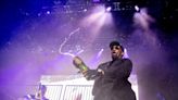 Nas and Busta Rhymes bring excitement, but Wu-Tang Clan falters in Ruoff show