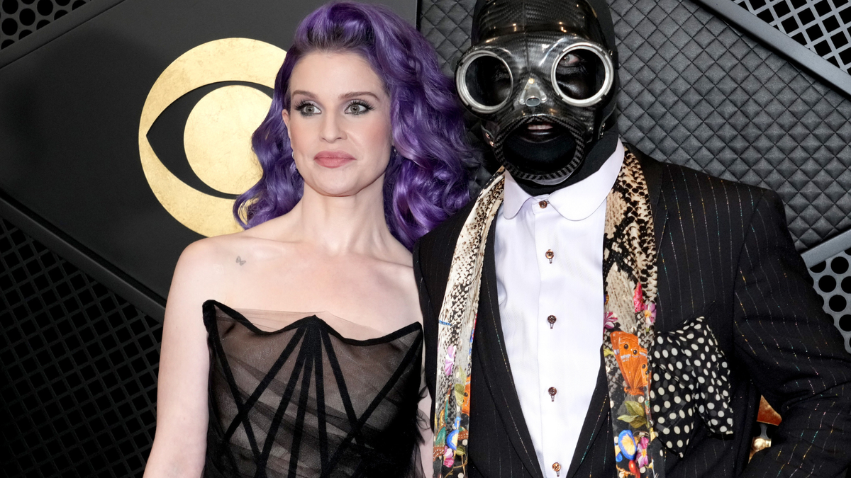 Kelly Osbourne Has a Strict Relationship Rule About Pooping: "As Far as I'm Concerned, Nobody Poops"