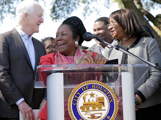 Sheila Jackson Lee still has a shot at passing her last bill