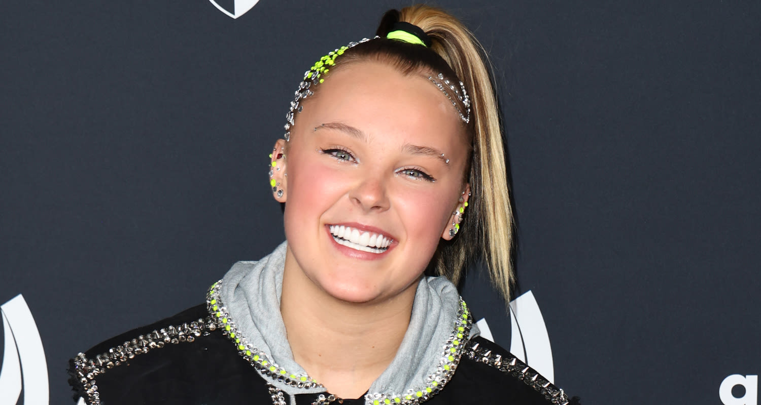 JoJo Siwa Lands New Docu-Series About Her Life, Reunites With ‘Dance Moms’ Creator