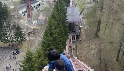 北海道遊樂場過山車爬升期間突停 18人包括小童一度被困