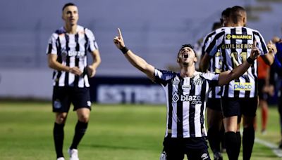 Santos vence a Ponte Preta e se consolida no G-4 da Série B - Lance!