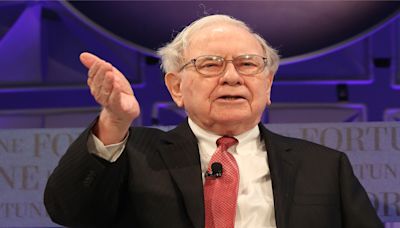 Buffett's Understudies: 3 Stocks The Oracle's Protégés Are Betting Big On