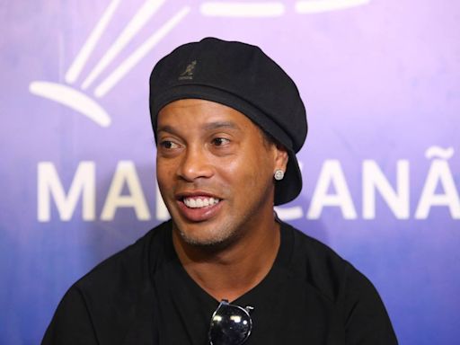 Vasco encaminha patrocínio com aplicativo de Ronaldinho Gaúcho | Vasco | O Dia