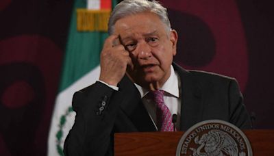 AMLO da ‘regalo’ por el Día del Maestro: Anuncia aumento salarial de 10%