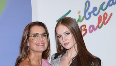 Brooke Shields formó un 'nuevo tipo de relación' con sus hijas una vez que crecieron