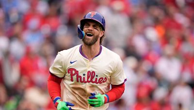 Baseball star Bryce Harper helps high school senior score date for prom