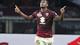 Duván Zapata celebró contra el Milan: así fue su gol con el Torino por la Serie A