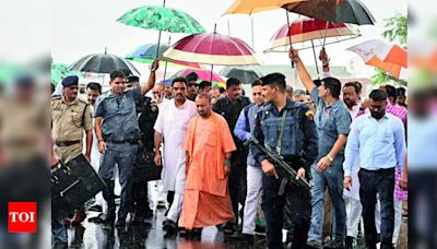 Yogi Adityanath orders judicial probe into Hathras stampede, suspects conspiracy | Agra News - Times of India