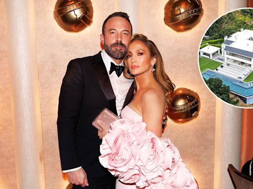 Jennifer Lopez Relaxes in One-Piece Next to Pool of $68M Mansion She and Ben Affleck Are Selling