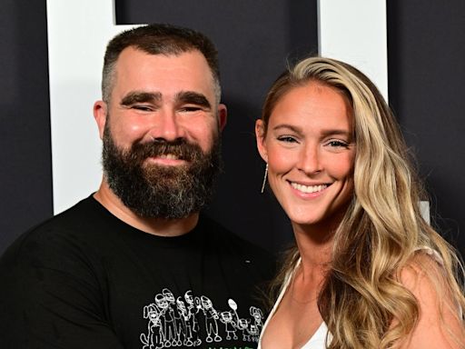 Jason Kelce Gets a Hockey Lesson From Wife Kylie While in Paris