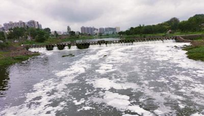 Amidst palkhi procession toxic foam coats sacred Indrayani river