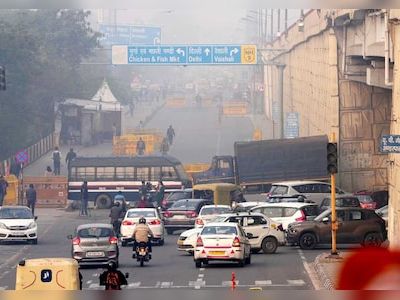 Delhi govt to launch drive against motor vehicle scheme violations by aggregators on July 15 - CNBC TV18