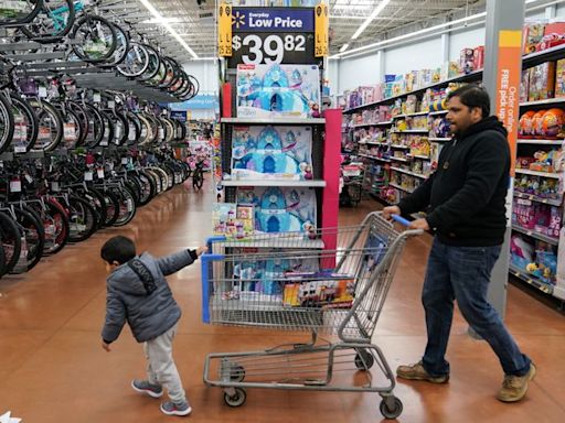 As summer sizzles, US retailers try to move back-to-school shopping to July