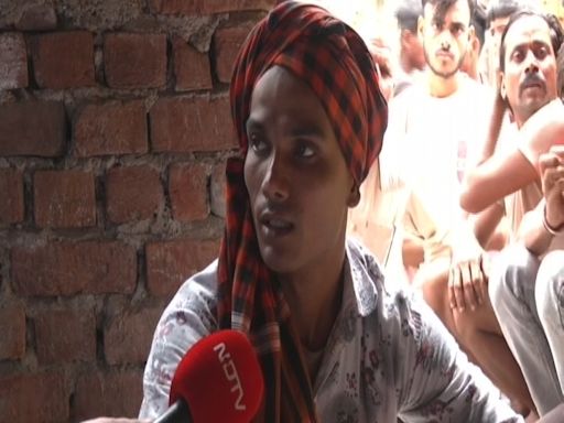 "If I Find My Mother...": A Son's Desperate Hunt After Hathras Stampede