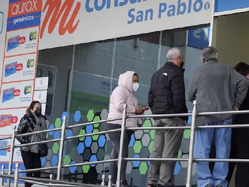 Vacuna contra covid, agotada en farmacias y puntos de venta