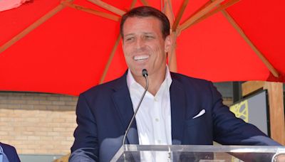 The 10-Step Strategy To Become Rich, According to Tony Robbins