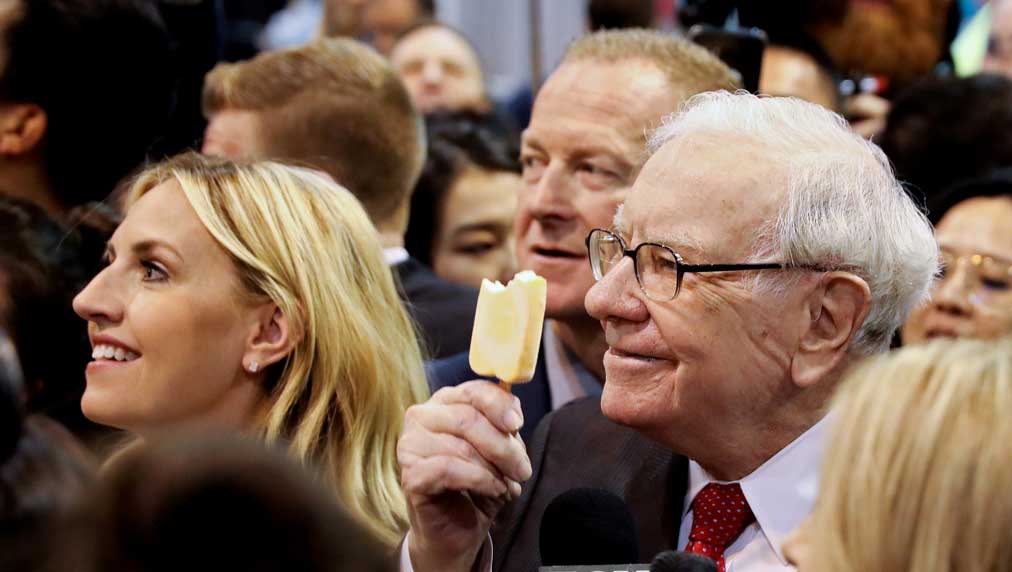 This Is The Ultimate Warren Buffett Stock: Is It A Buy As Monster Cash Pile Builds?
