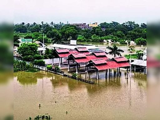 Heavy Rainfall in Himalayan Range Triggering Floods in Gangetic Plains | Lucknow News - Times of India