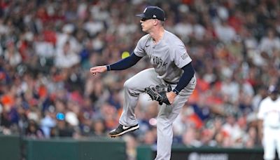 Yankees get bad MRI report on infielder, delay return of reliever