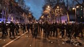 Más de 400 detenidos en Francia por protestas en contra de la reforma pensional