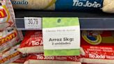 Pão de Açúcar limita compra de arroz, feijão e leite no Brasil após enchentes no RS