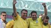 Brésil: le camp de l'ex-président Jair Bolsonaro toujours populaire malgré ses ennuis judiciaires