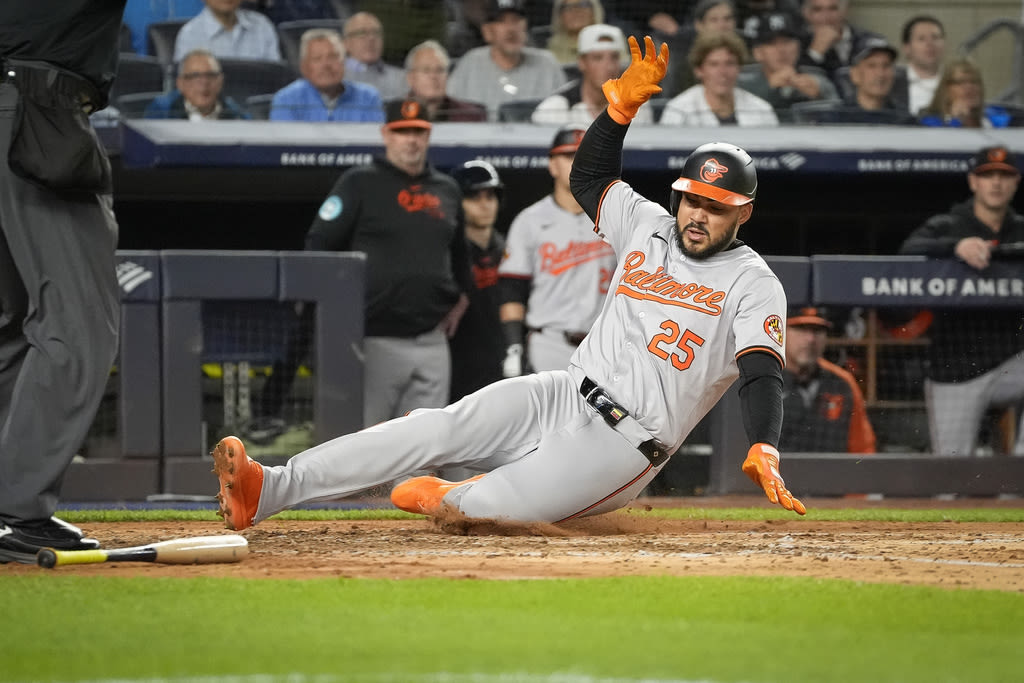 Yankees lose to Orioles after Gleyber Torres’ baserunning gaffe as AL East title remains on hold