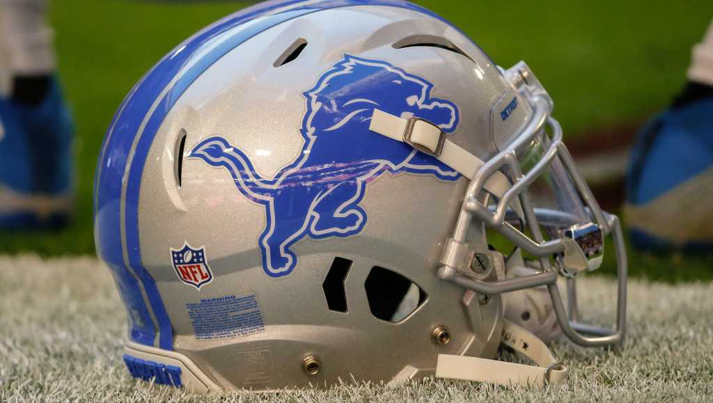 Shooting at popular tailgating spot leaves 2 dead after Detroit Lions game