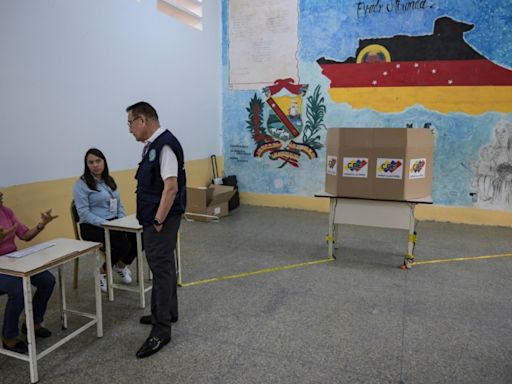 Concern grows as Venezuela blocks election observers