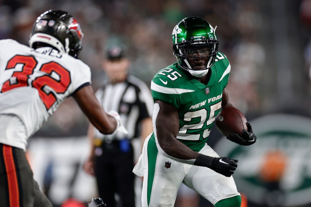 Jets Mailbag: Is running back Israel Abanikanda’s roster spot in jeopardy?