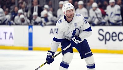 Steven Stamkos remains on course to become a free agent, Lightning GM and agent confirm