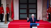 Bill Clinton tells Kosovo: stop 'foolishness' in Serb-majority north