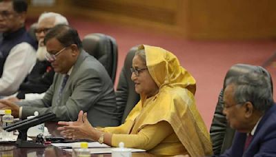 Bangladesh Prime Minister Sheikh Hasina meets Chinese president Xi, signs 21 agreements